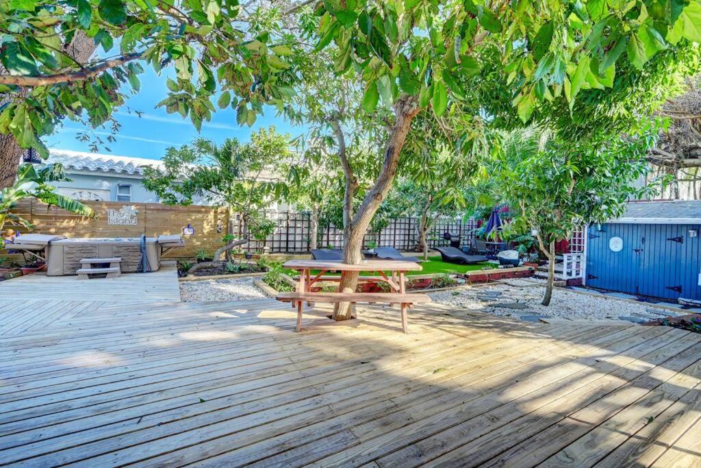 Garden Beach Studio @The Island Deerfield Beach Exterior foto
